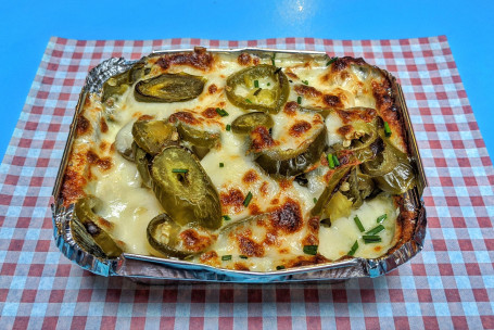 Oven-Baked Mac Cheese With Jalapeños (V)