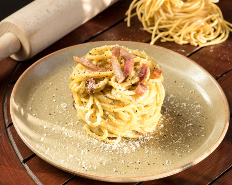 Carbonara The Real One Roman Style ! 