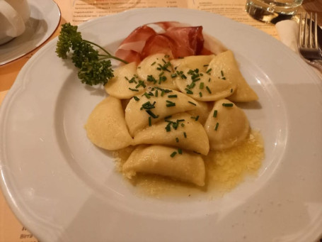 Mezzelune Di Patate Con Speck E Ricotta