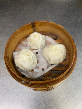 Steamed Pork Bun Shanghai Style Shàng Hǎi Xiǎo Lóng Bāo