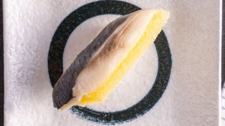 Kazunoko Nigiri (1 Piece)