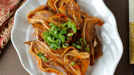 Pig's Ear Zhū Ér