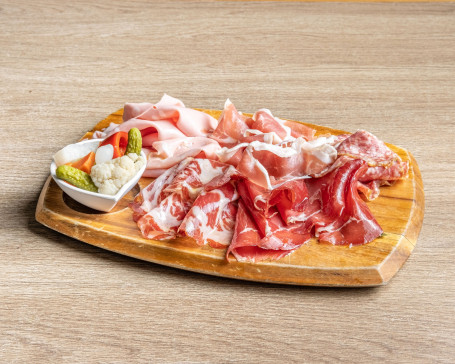 Traditional Italian Cold Cuts Platter (2-3Pax)