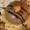 Nocciola 360: sfera di cremoso al gianduja, crumble, cialde, giandujotti e pralinato di nocciola