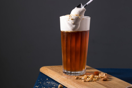 Wū Lóng Jiān Guǒ Nǎi Gài Chá Oolong Tea With Nut Cream