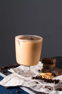 Hēi Táng Jiān Guǒ Nǎi Kā Fēi Brown Sugar Nutty Latte