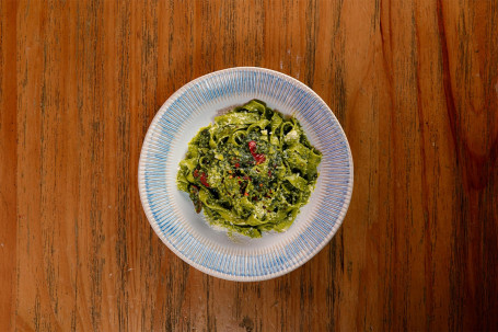 Creamy Spinach Fettuccine