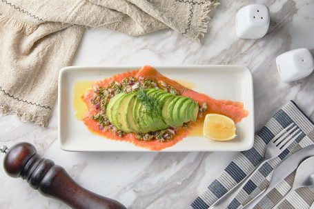 Yān Xūn Sān Wén Yú Báo Piàn Smoked Salmon Carpaccio