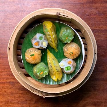 Steamed Vegetarian Dim Sum Platter (V) (4 Pcs) Sù Diǎn Xīn Pīn