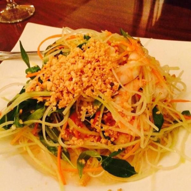 Spicy Papaya Salad Chicken