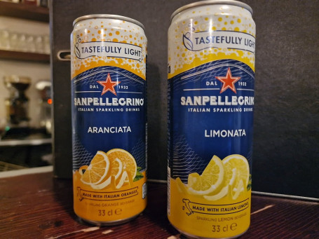Aranciata ; Saprkling Orange Juice