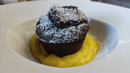 Muffin Di Riso Al Cioccolato Con Salsa Alla Vaniglia (Senza Lattosio)