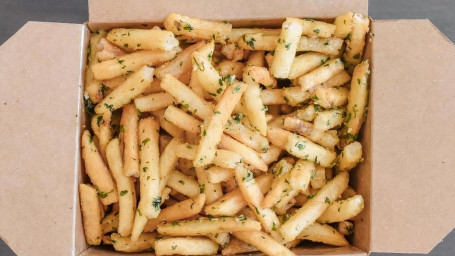 T4 Garlic Fries