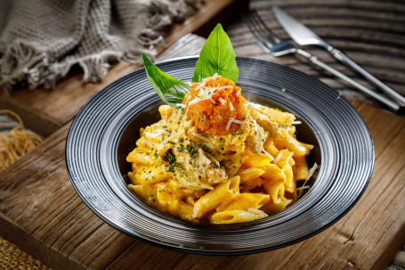 Nán Guā Róng Jì Lián Hǎi Xiān Zhǎng Tōng Fěn Seafood Penne With Pumpkin Cream Sause