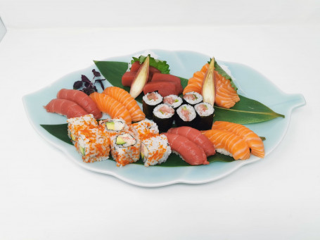 Mixed Sushi Sashimi Platter 28 Pieces