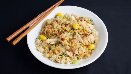 Lop Cheong E Chicken Yang Chow Fried Rice Di China Live Signatures