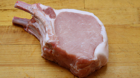 16 Oz. Prime Double-Cut Pork Chop Butcher's Block