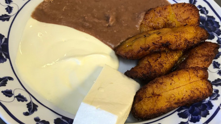 Platano Frijoles I Crema