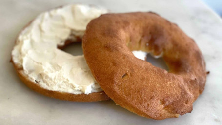 Bagel With Almond Cream Cheese