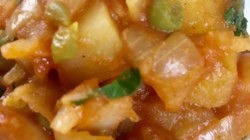 Potato And Pea Curry