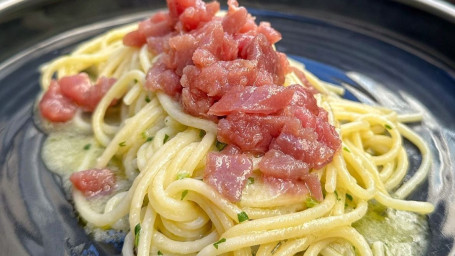 Spaghettone “Benedetto Cavallieri” Aglio, Olio, Peperoncino E Battuto Di Tonno Crudo