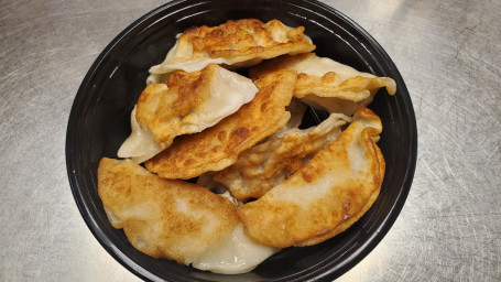 17. Fried Dumpling (8)