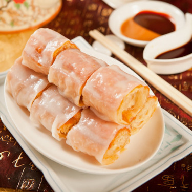 Xiāng Yóu Tiáo Cháng Fěn Zhà Liǎng Rice Noodle Rolls Filled With Twisted Cruller