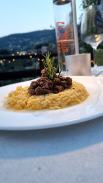 Risotto Zafferano Con Battuto Di Daino