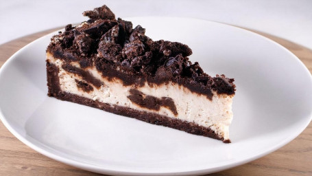Oreo Cookie Cheesecake, Slice