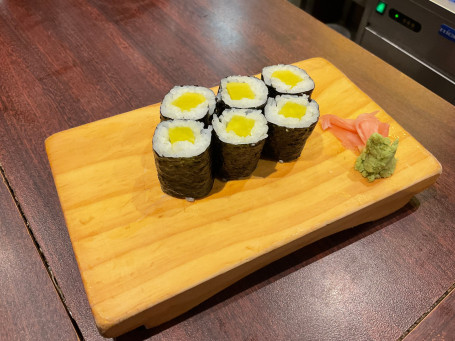 Pickle Radish Hoso Maki (V)