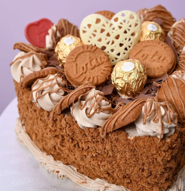 6 ' ' Caramel Crunch Love Cake