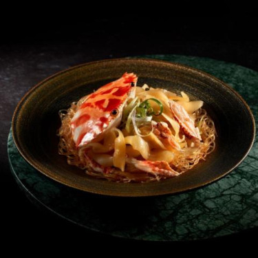 Xiè Ròu Yín Sī Chǎo Huā Jiāo Lì Sautéed Crabmeat, Fish Maw With Vermicelli Regular