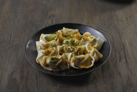 Wonton In Red Chilli Oil Sauce (10 Pieces)