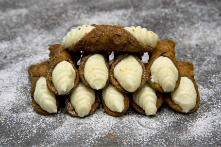 3 Large Sicilian Cannoli 1 Coke