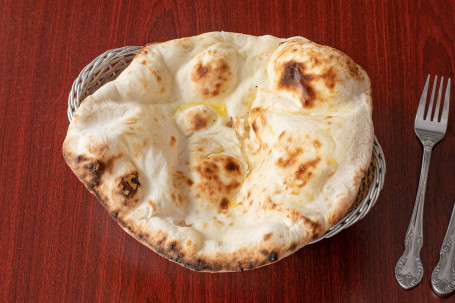 Plain Naan (1 Piece)