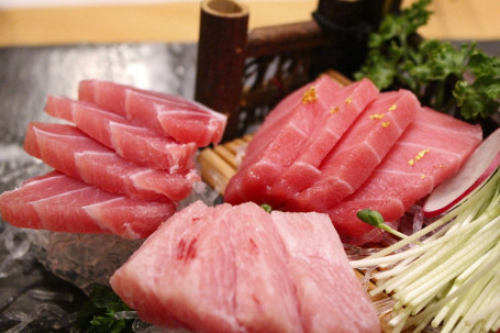 Tuna (Maguro)