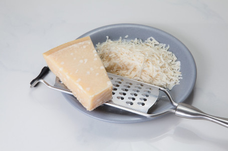 Brânză Parmezan