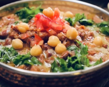 Foul Medames+ Bread (V)