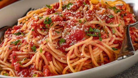 Spaghetti W/ Pomodoro