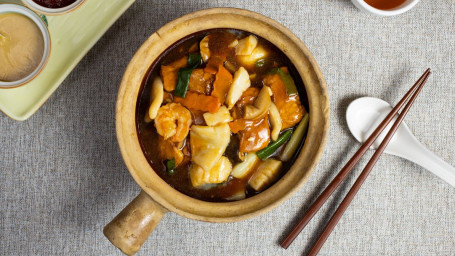 Braised Tofu With Seafood Hǎi Xiān Dòu Fǔ Bāo