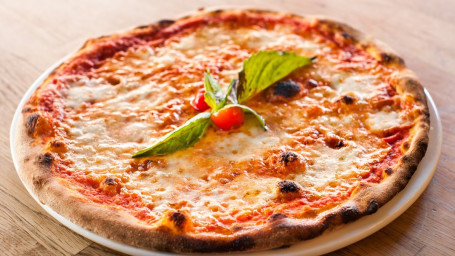 18 Pizza Margherita
