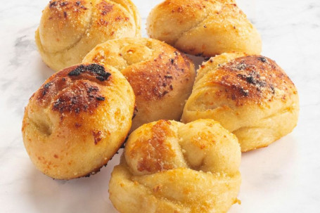 6X Garlic Knots