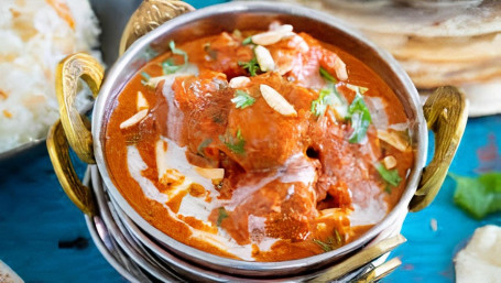 29 Lamb Vindaloo