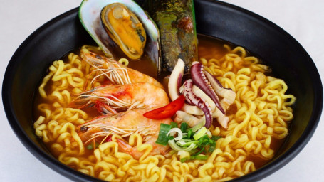 Seafood Jjampong Ramen