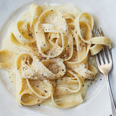 Pasta Met Alfredo Saus