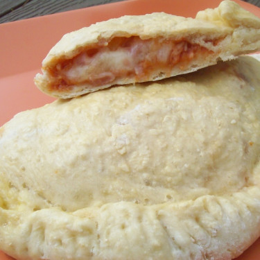 Calzone Hawaiian