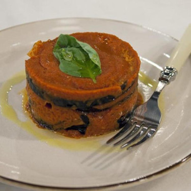 Cena Di Parmigiana Di Melanzane