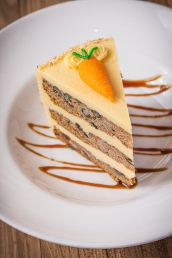 Carrot Cake Jīng Diǎn Zhī Jiā Gē Gān Sǔn Dàn Gāo