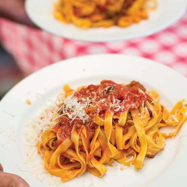 Tagliatelle Al Ragù