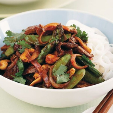 Beef With Cashew Nuts